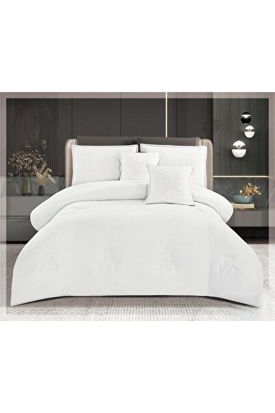 ROSHNA A double embroidered summer bedspread that combines comfort and beauty...