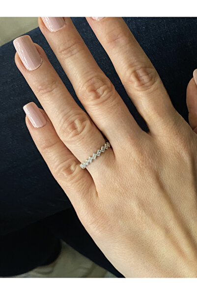 GOX Zigzag Shaped Stone Minimal Ring