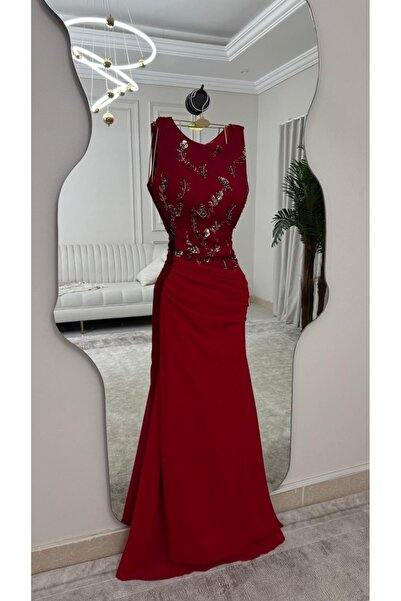Model Leyna evening dress