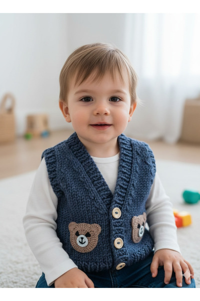 A&D HANDMADE Hand Knitted Bear Baby/Child Vest