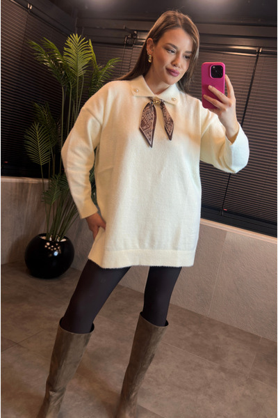 MİR STORE Oversized Yumoş Sweater with Ecru Scarf Detail