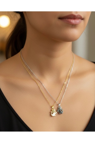 LAMOUR ATELIER Altın ve Gümüş Renk Mıknatıslı Kedi Figürlü Çift Kolye