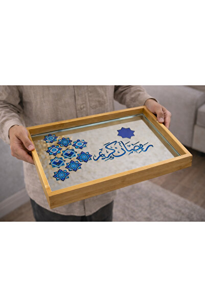 LUXURIOUS TRAY Elegant wooden tray with a glass base – a sophisticated touch ...