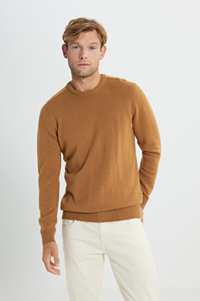ALTINYILDIZ CLASSICS Men's Camel Crew Neck Knit Sweater