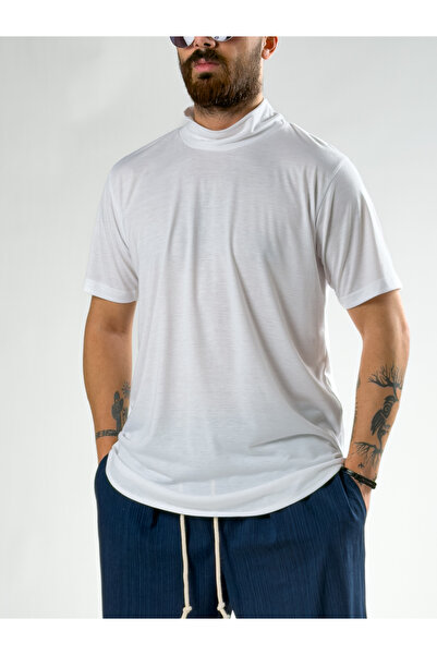 COCOPELLI White High Neck Design Men's T-Shirt Coc2746