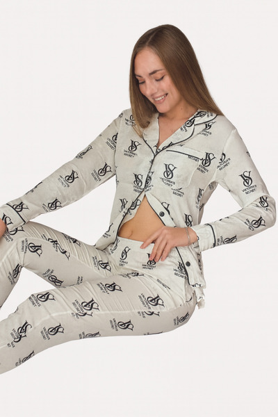 Victoria's Secret Bare Women's pajamas, blouse and pants, Size L