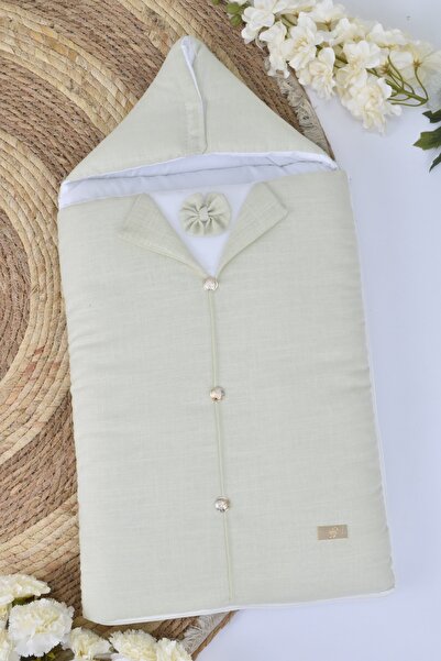 WASL ALKHAIR Baby House newborn carrier in a soft and elegant beige color