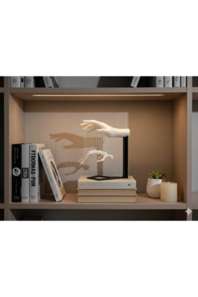 3dvan 3D Baskı DEKORATİF BEYAZ EL VE ASILI ADAM FİGÜRÜ