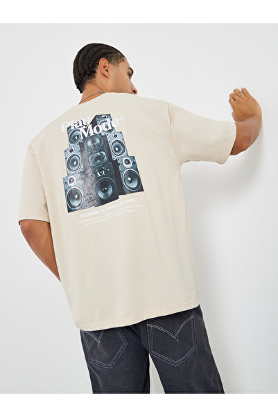 Styli Men Beige Graphic Print Oversized T-Shirt