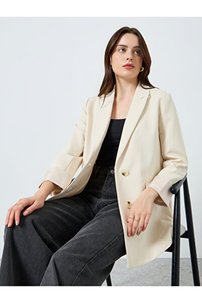 Styli Women Beige Button-Front Blazer