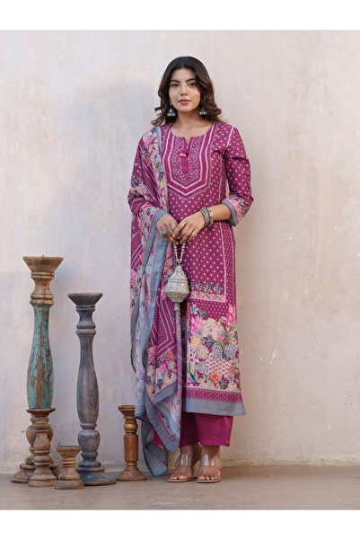 DW By Styli Women Floral Printed Straight Kurta with Trousers and Dupatta Set
