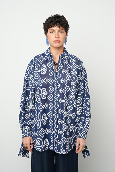 Orfeo Negro Women's Navy Blue Ethnic Patterned Oversized Cotton Shirt