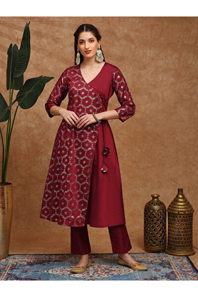 Globus By Styli Women Maroon Floral Foil Print Kurta with Pants Set