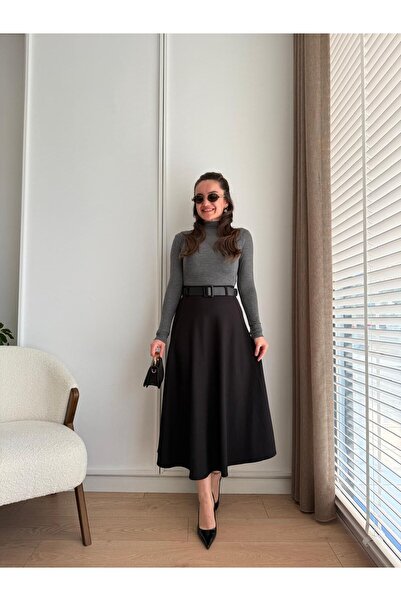 Vesua تنورة ميدي مطرزة بحزام