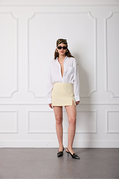 Beyyoglu Yırtmaç Detaylı Mini Etek