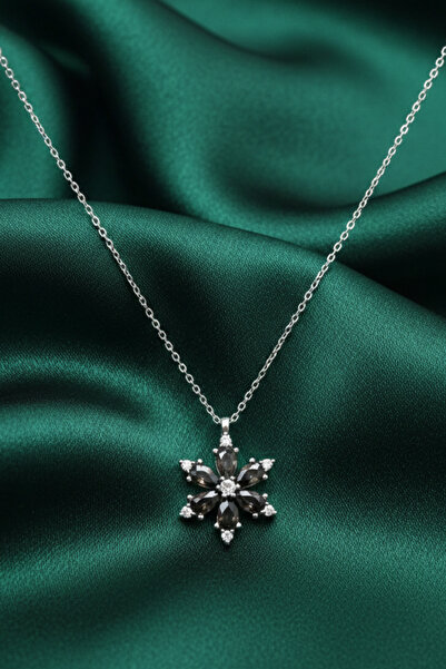 Julia Silver 925 Ayar Lotus Çiçeği Mistik Topuz Ametist Zirkon Modern Kolye