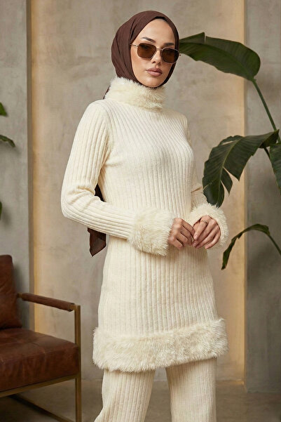 azragül giyim Peluş Detaylı Tesettür Triko Tunik