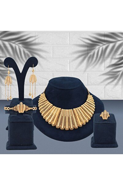 Treasures طقم بديل الذهب.