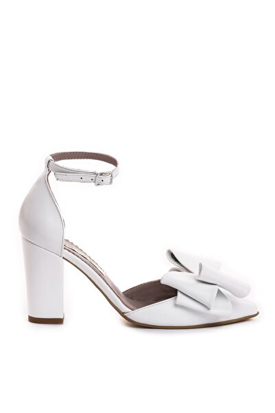 The 5th Element White genuine leather bridal shoes with bow Urban Pumps