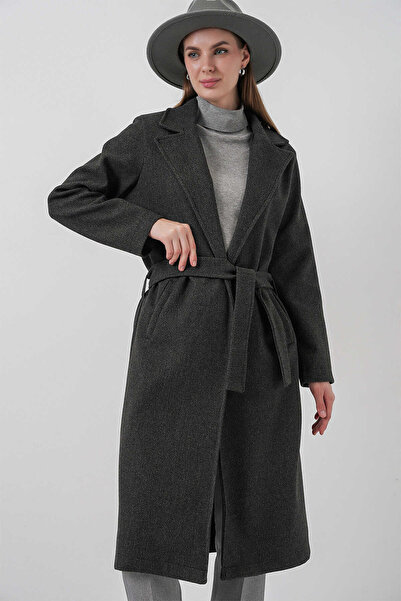 Zübeyde Sayın Women's Double Breasted Collar Stamp Coat