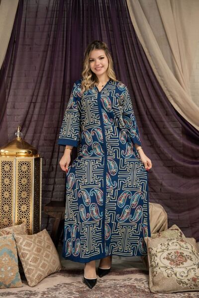 Greenko Areej's jalabiya is suitable for Ramadan evenings.