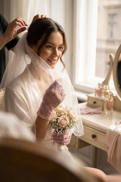 Hobigram Bridal Lace Gloves – Elegant Romantic Bridal Accessory for Wedding C...