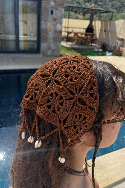 Ra Design store Brown, Sea-Shell Hand-Knitted Bandana
