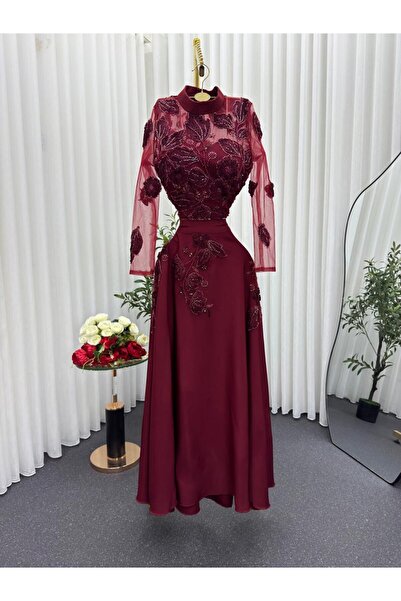 ainaqat aljawhara Two-piece evening dress