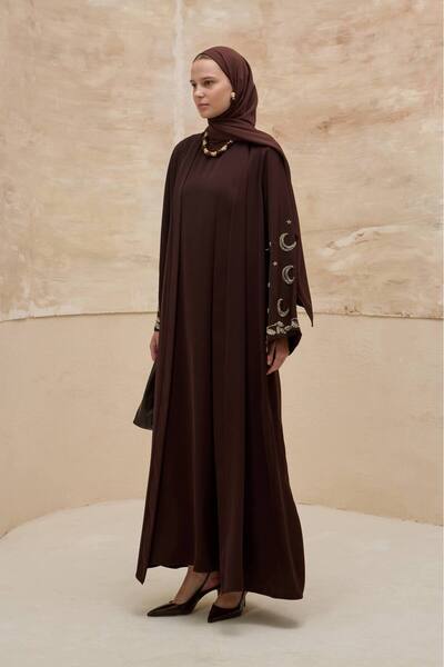 LEYLA STORE Crescent Nightfall |   Crescent Embroidered Abaya Set
