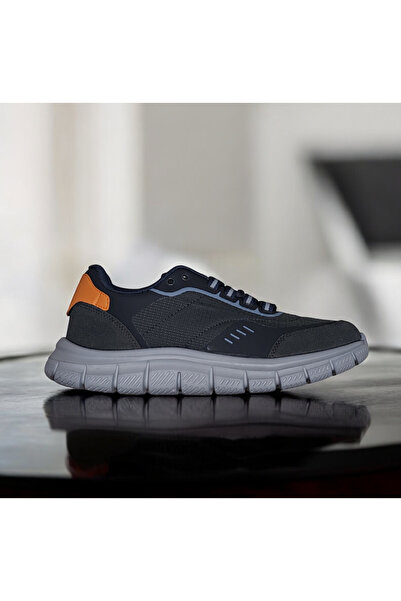 SHOEFRESH Men's runner sports shoes ultra light water repellent