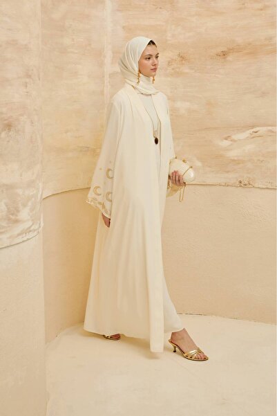 LEYLA STORE Crescent Nightfall |   Crescent Embroidered Abaya Set