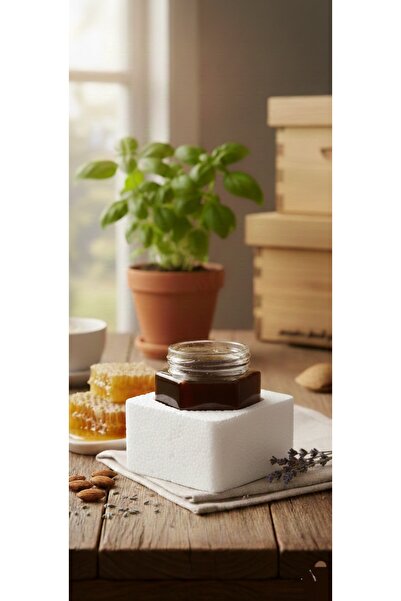 Honey عسل الغابه السوداء اسباني 500 جرام نصف كيلو خالي من الشوائب