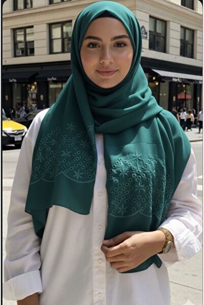 Veil Designer A green voile headscarf made of Japanese fabric with embroidery...