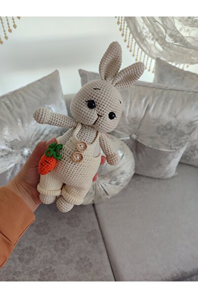 elizi dünyası Amigurumi pofuduk havuçlu tavşan