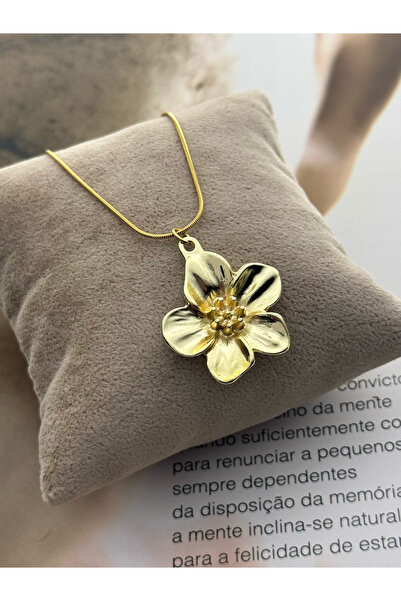 roshel قلادة نسائية من الفولاذ المقاوم للصدأ باللون الذهبي مع تفاصيل زهرة الل...
