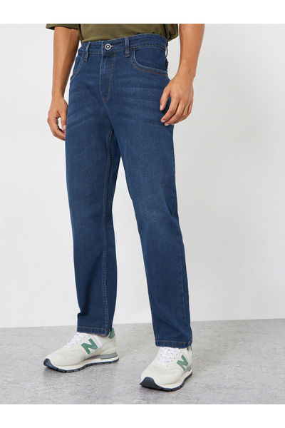 Styli Men Dark Wash Regular Fit Jeans