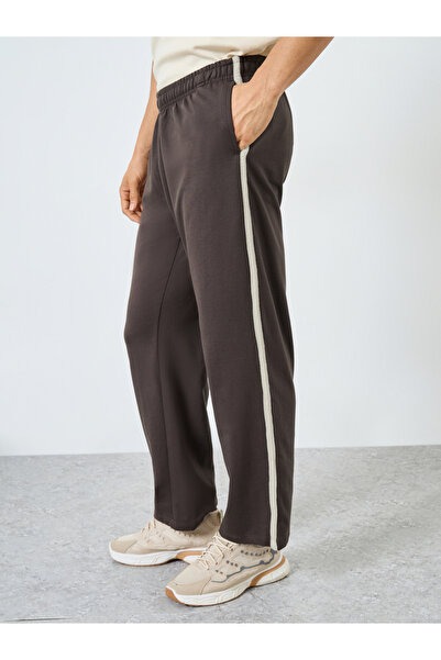 Styli Men Brown Striped Relaxed Joggers