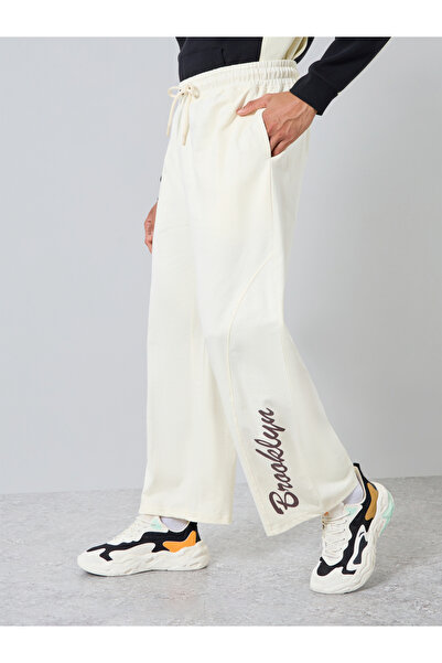 Styli Men Cream Wide Leg Joggers