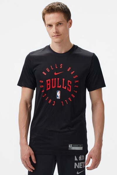 Nike Μπλουζάκι Chicago Bulls NBA SS Crew με Μαύρο Λογότυπο Unisex Casual Μαύρο