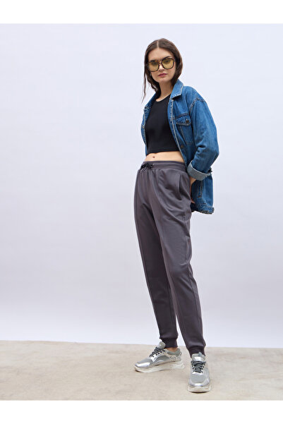 Styli Women Regular Fit Cuffed Joggers