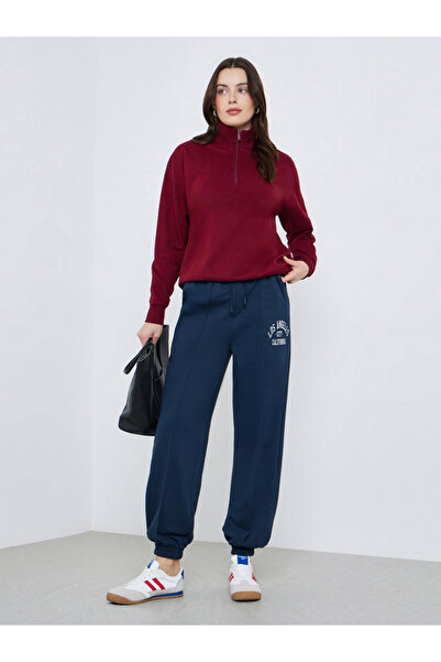 Styli Women Navy Blue Graphic Print Tapered Joggers