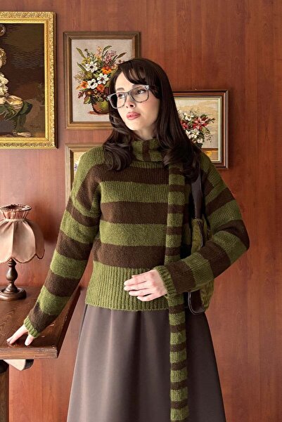 Ceylan Otantik Olive Green Striped Scarf Detail Sweater
