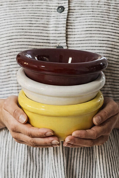 Beige & Stone Ceramic Donut Bowl Yellow