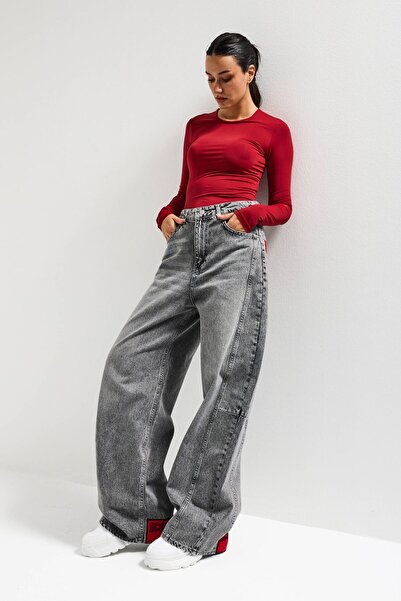 it's basic Kadın Gri Renk 4s6-13 Mega Baggy Fit Paça ve Cep Detaylı Özel Tasarım Denim Jean