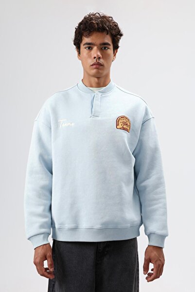 VAMOSCLO Oversized Crew Neck Printed Sweatshirt Baby Blue