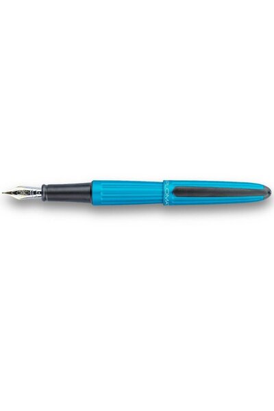Diplomat Aero pen, with M nib, 14kt gold plated. - turquoise