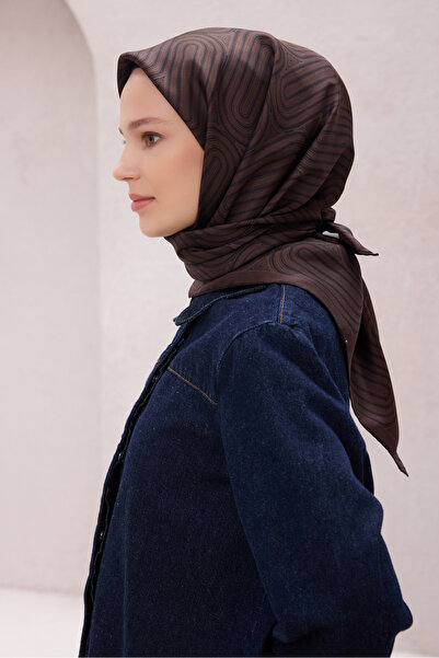 Belli وشاح حريري من التويل 4209D بنمط هندسي 57-زاوية بني