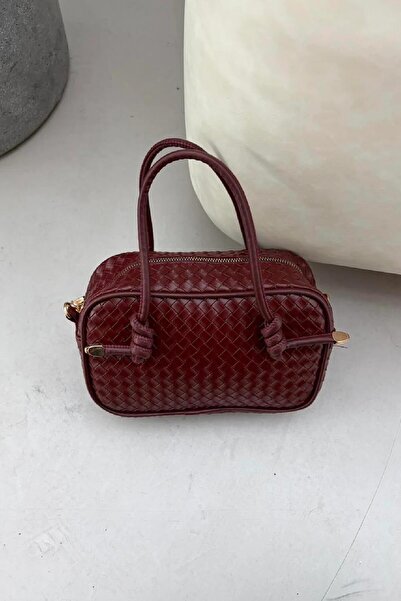 Mckanzie Sap Uçları Düğümlü Sıkmalı Örgü Model Kutu Çanta