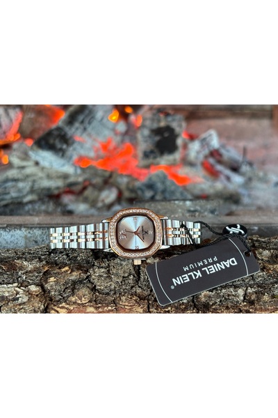 Daniel Klein KARE KADIN KOL SAATİ ORIJINAL 2 YIL GARANTİLİ ÖZEL TASARIM ZARİF...