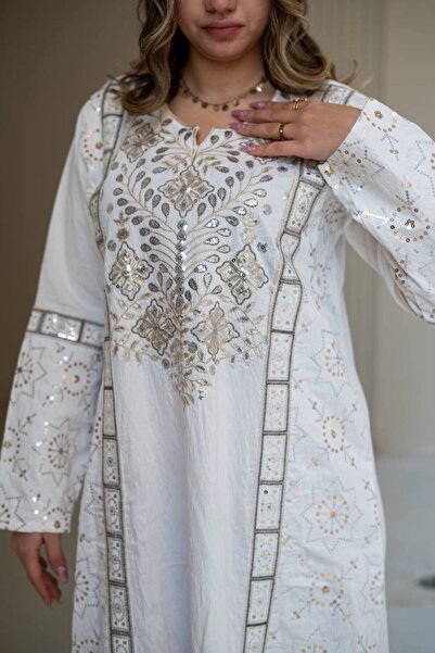 AFandina جلابية تطريز فاخر بتفاصيل ملكية راقية SM -74